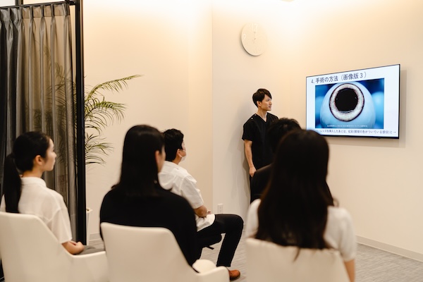 【理事長ブログ】ICL手術は入院が必要？手術までの流れや費用を眼科医が解説します