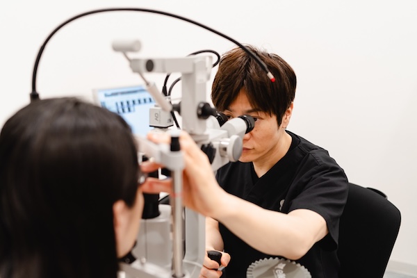 【理事長ブログ】飛蚊症でもICL手術は可能！ICLによって飛蚊症になるリスクはある？