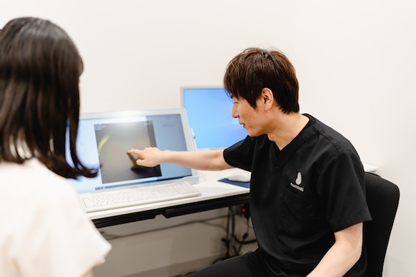 【理事長ブログ】白内障の眼内レンズの寿命はどれくらい？再手術は必要？眼科医が解説します